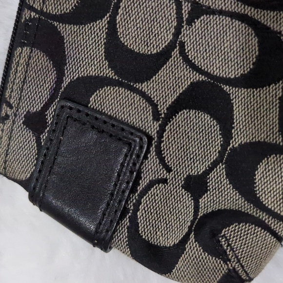 Coach Signature Black and Tan Clutch Wristlet - Picture 11 of 12